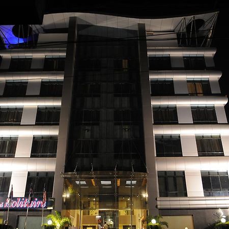 The Grand Solitaire Hyderabad Eksteriør billede