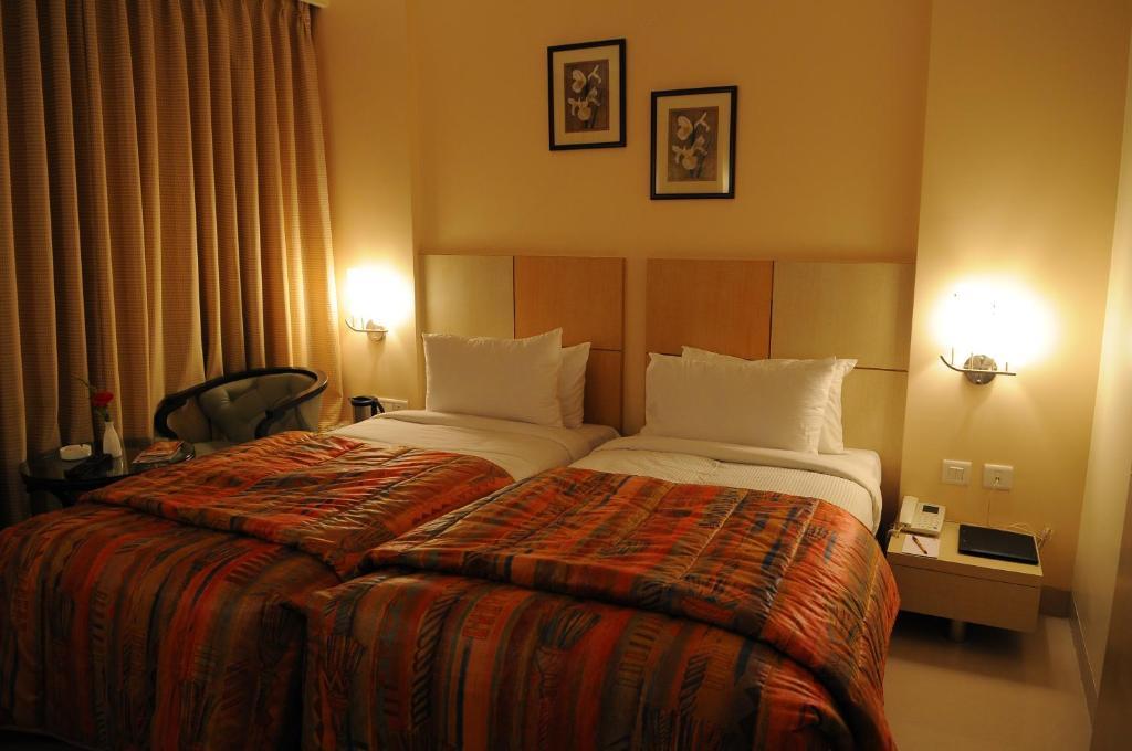 The Grand Solitaire Hyderabad Eksteriør billede